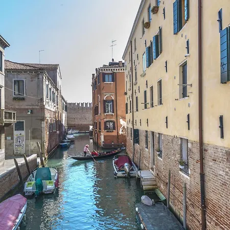 Ca' Fettier Canal View Venedik