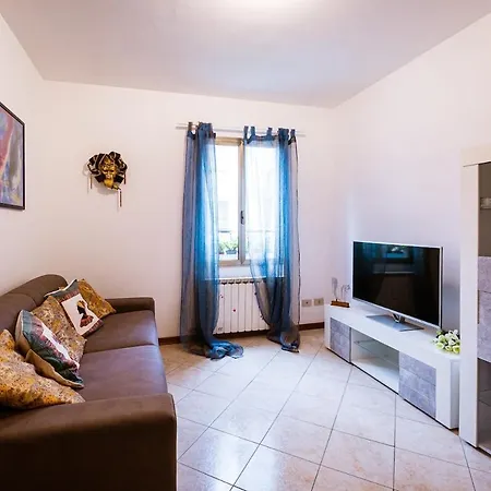Ca' Fettier Canal View Apartment Venice