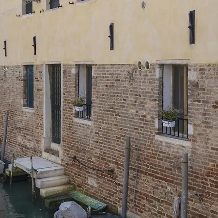 Apartment Ca' Fettier Canal View Venice