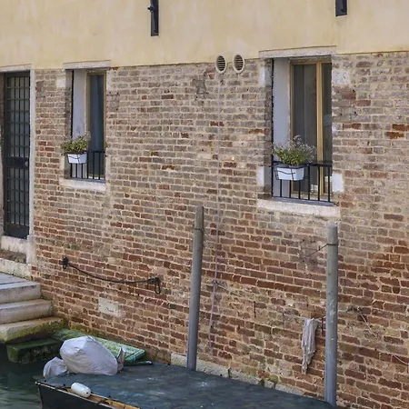 Ca' Fettier Canal View Apartamento